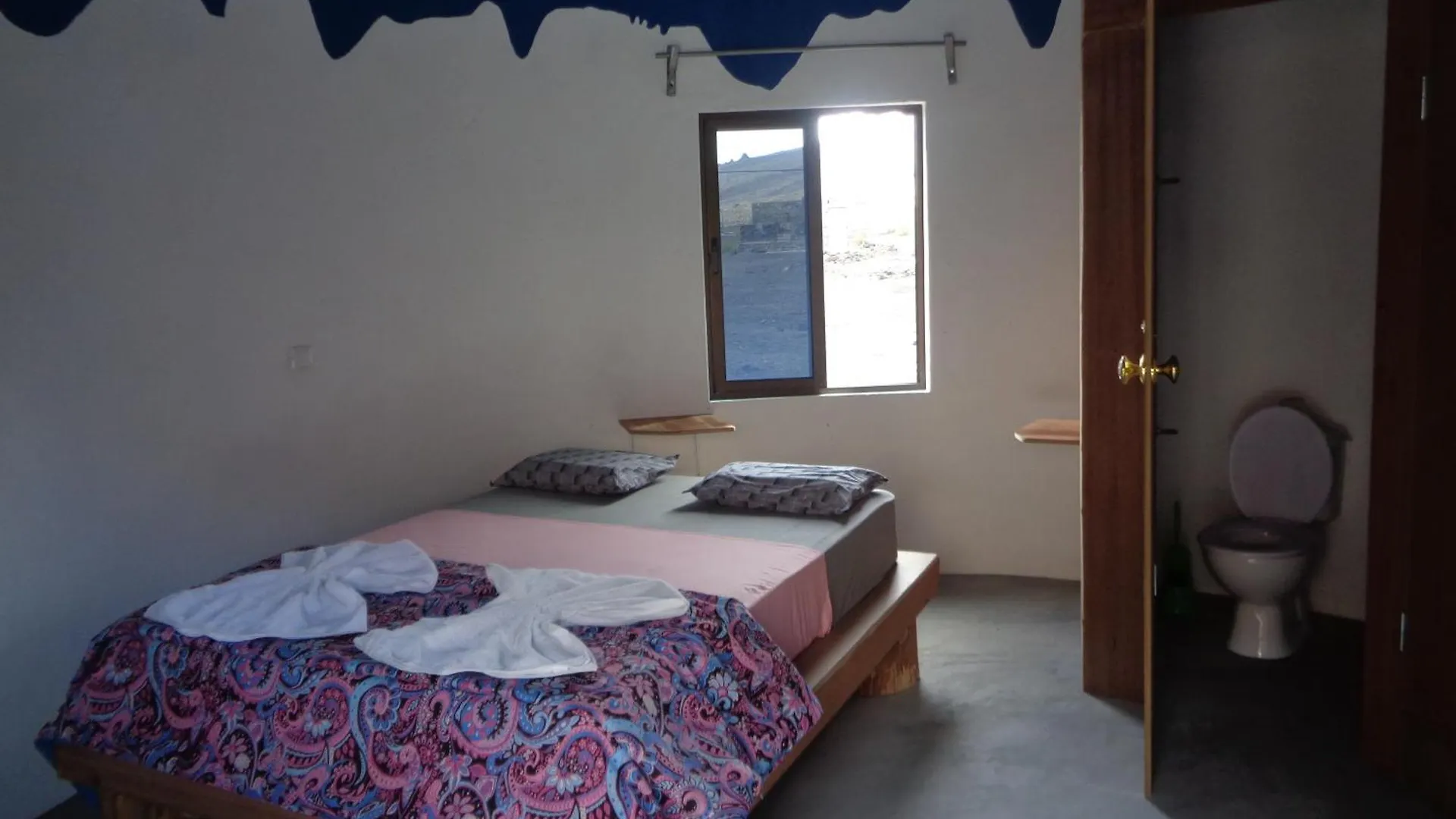 Pensao Ze Doce Bed & Breakfast Portela